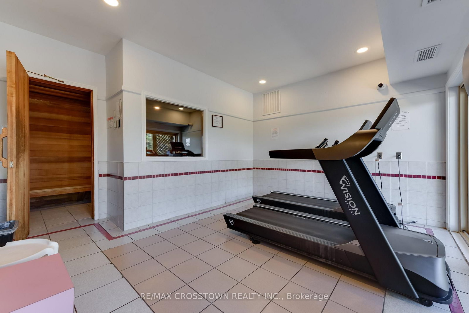 1 Quail Crescent • #303 • Barrie, ON photo 38