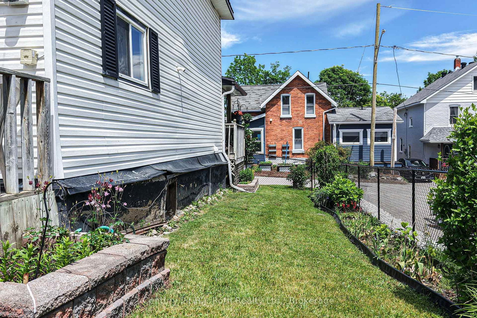 139 E Borland Street • Orillia, ON photo 17