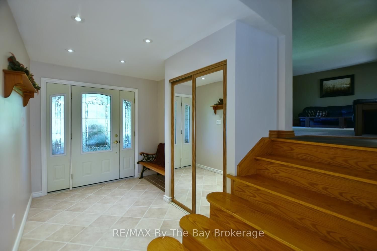 69 Frederick Drive • Wasaga Beach, ON photo 8