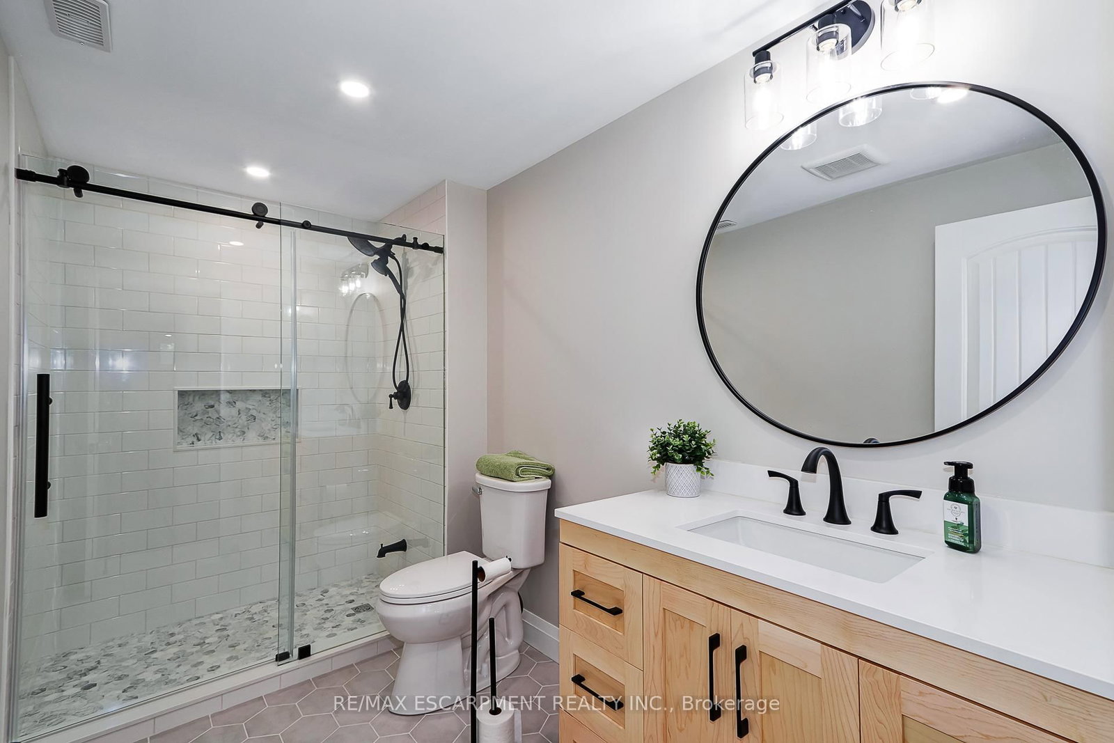 72 SILVER GLEN Boulevard • Collingwood, ON photo 26