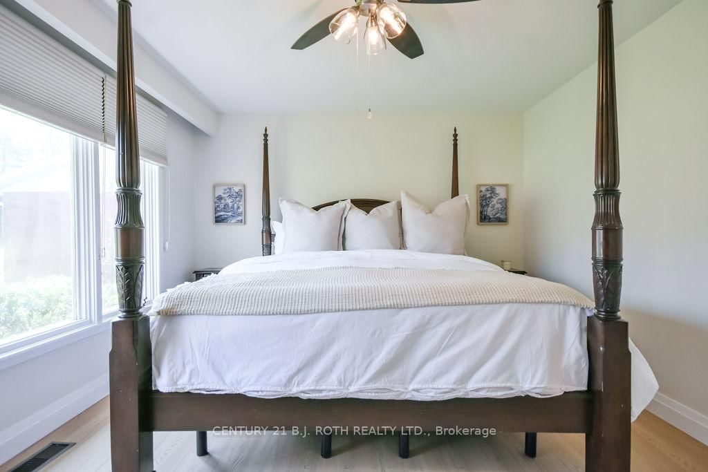 1078 Sunnidale Road • Springwater, ON photo 16
