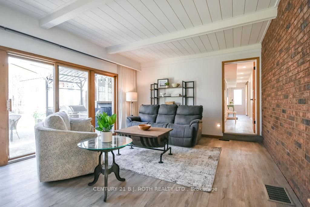 1078 Sunnidale Road • Springwater, ON photo 22