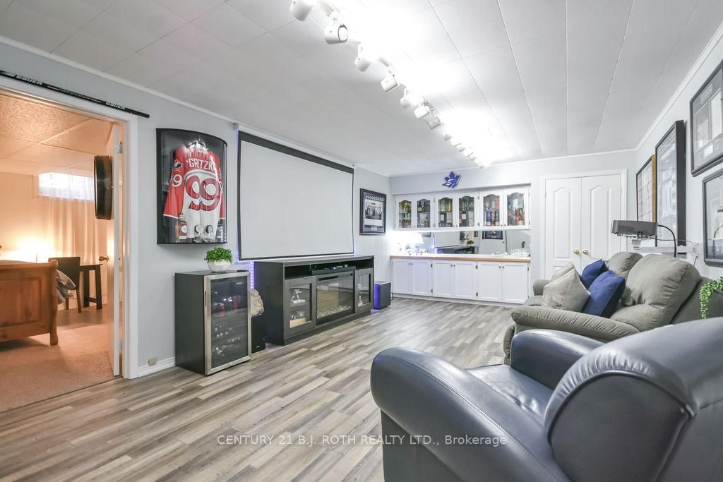 1078 Sunnidale Road • Springwater, ON photo 30