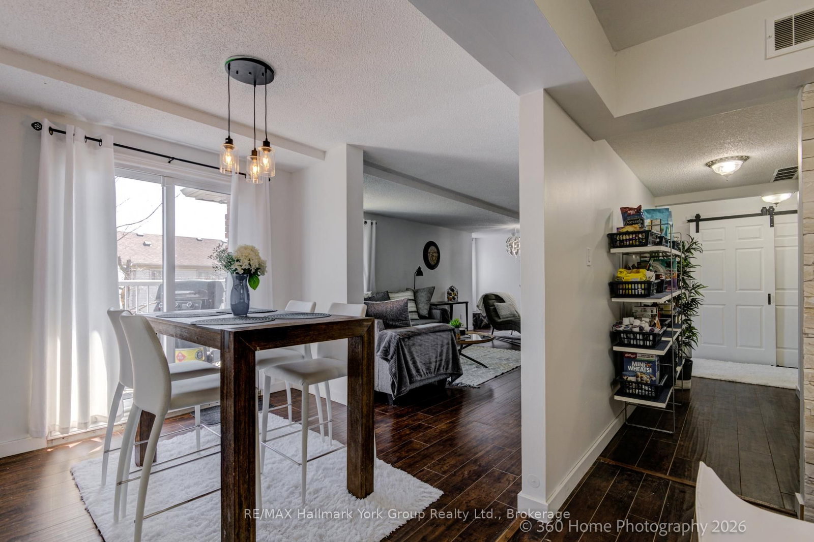 502 ESSA Road • #16 • Barrie, ON photo 11