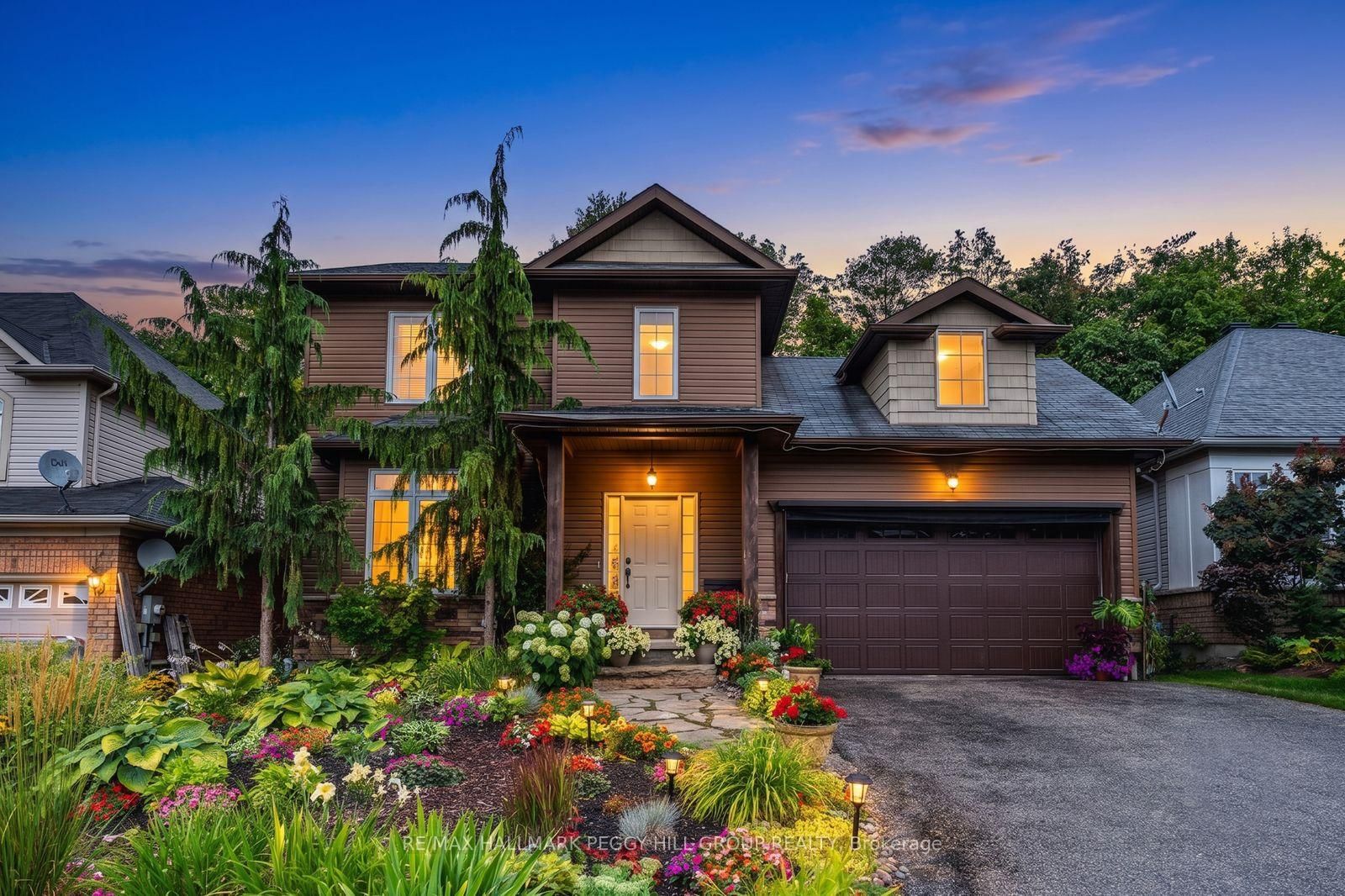 11 Oakmont Avenue • Oro-Medonte, ON photo 1