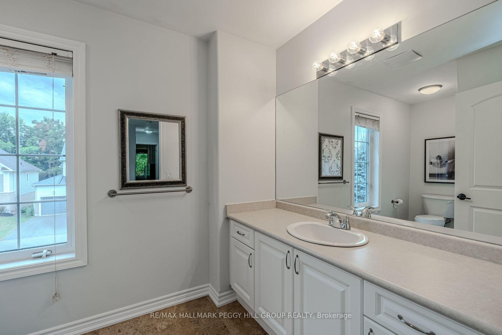 11 Oakmont Avenue • Oro-Medonte, ON photo 13