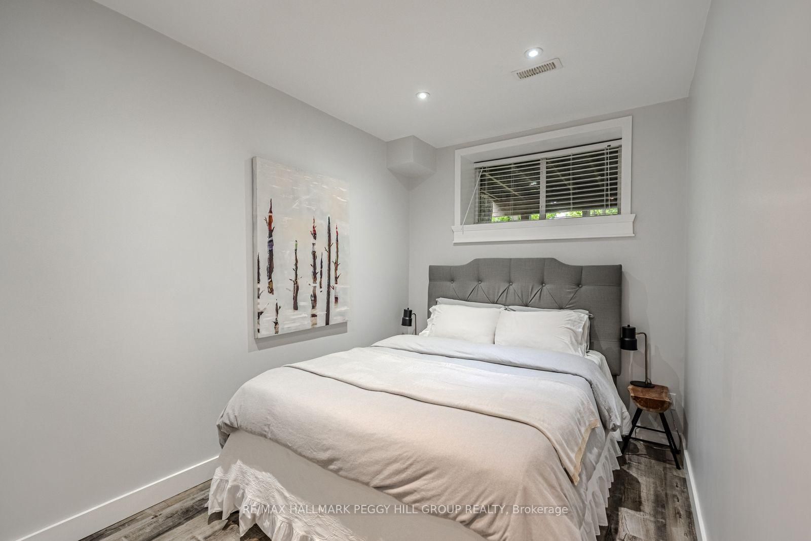 11 Oakmont Avenue • Oro-Medonte, ON photo 16
