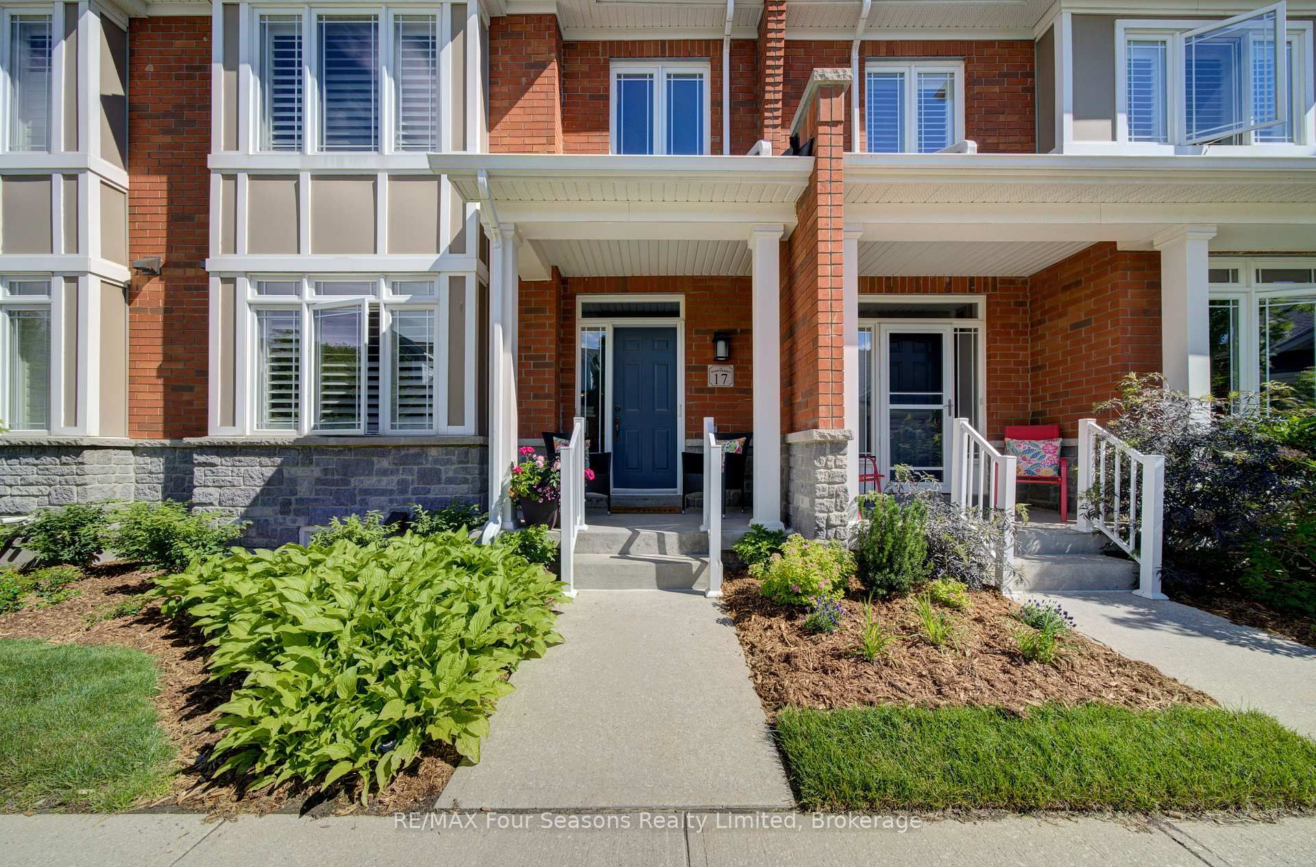 17 Collship Lane
