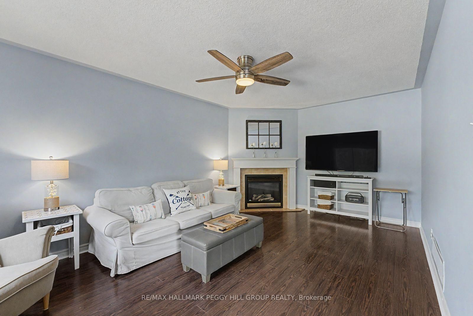 26 Kenwell Crescent • Barrie, ON photo 9