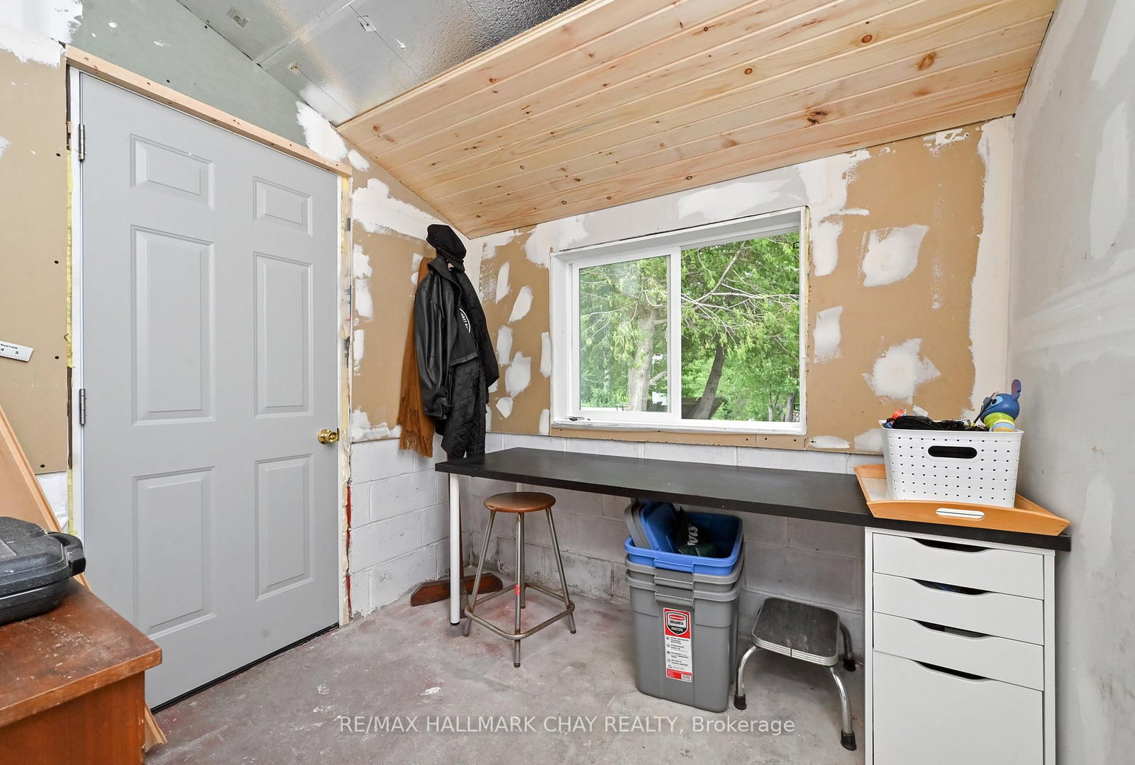 225 Park Street • Tay, ON photo 12