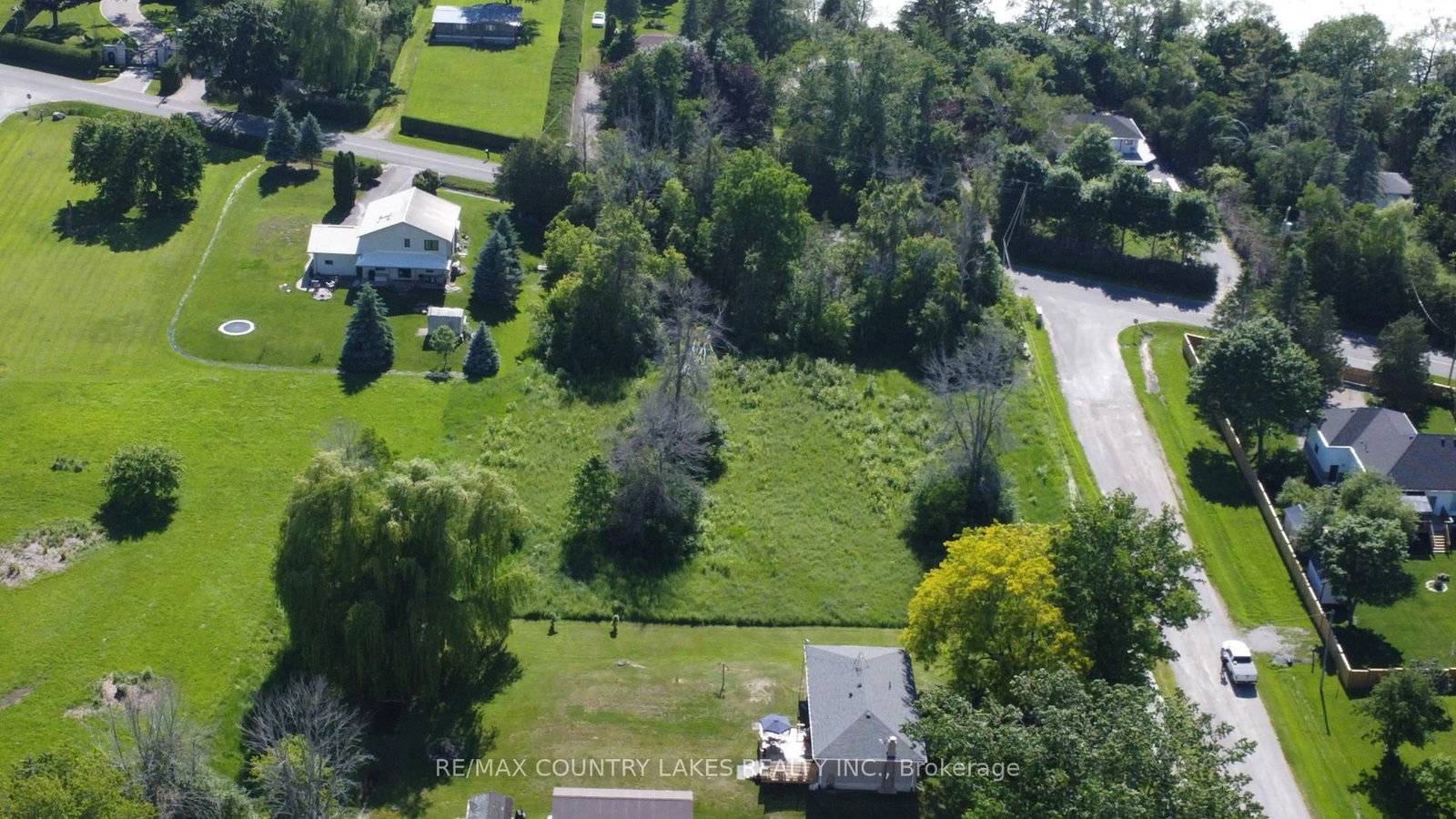 2889 Sunset Drive • Ramara, ON photo 4
