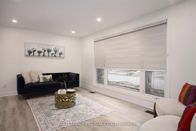 Upper Level - 263 Cook Street