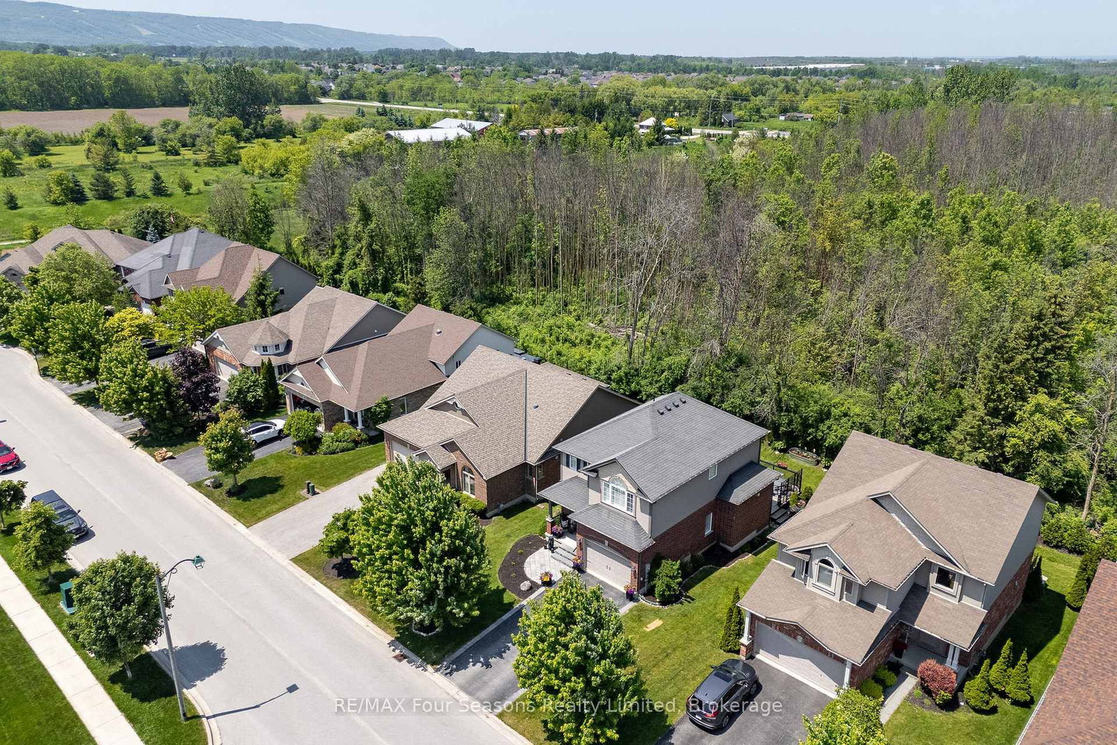 37 Chamberlain Crescent • Collingwood, ON photo 37