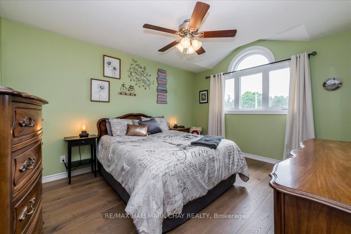 85 Miller Drive • Barrie, ON photo 15
