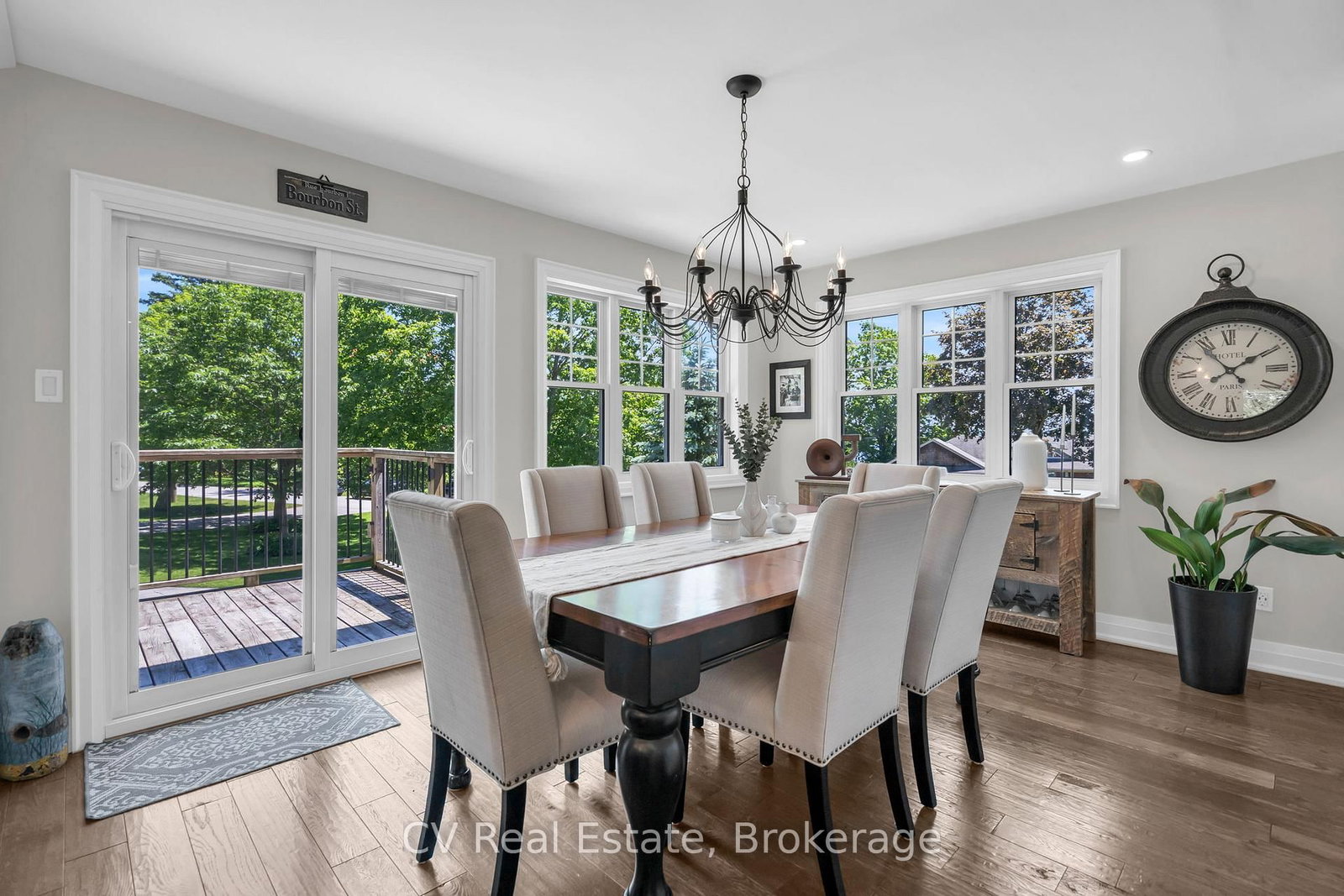 22 Baycrest Drive • Barrie, ON photo 19