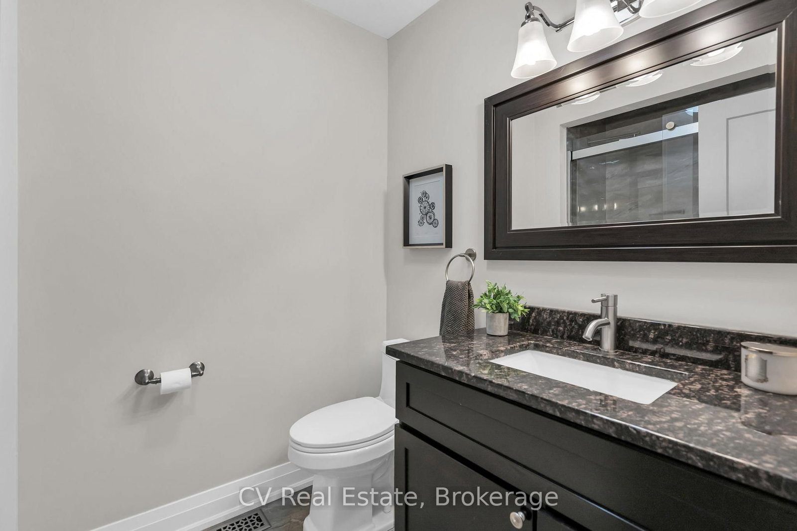 22 Baycrest Drive • Barrie, ON photo 20