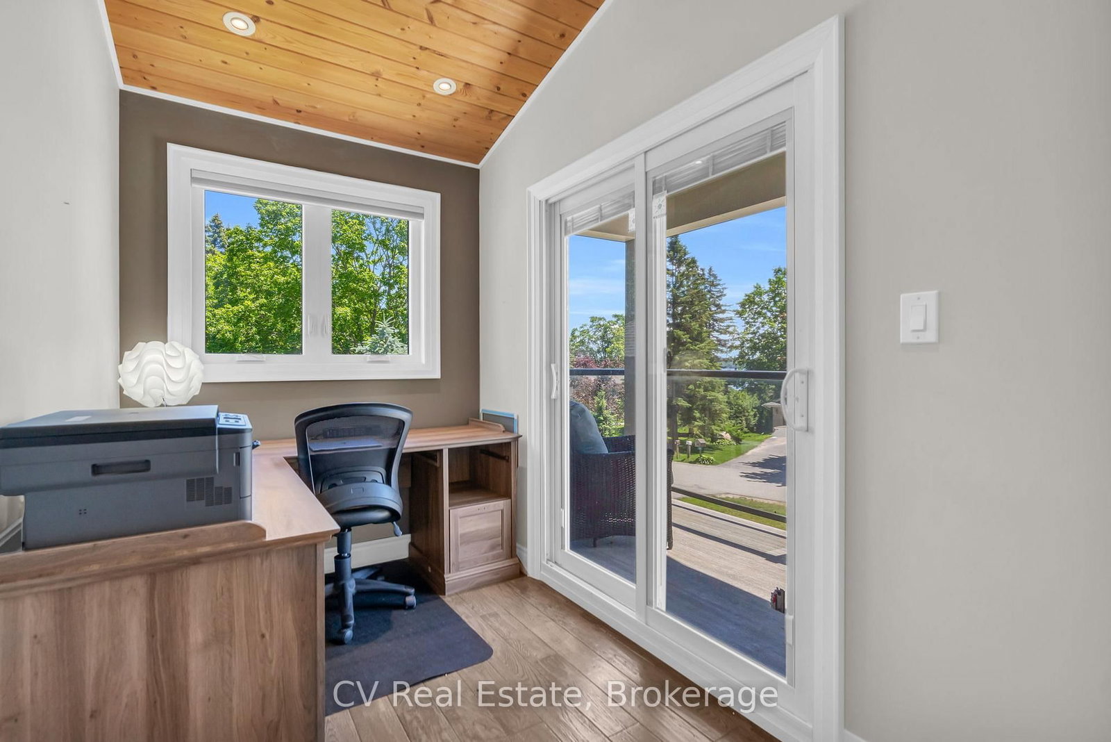 22 Baycrest Drive • Barrie, ON photo 25