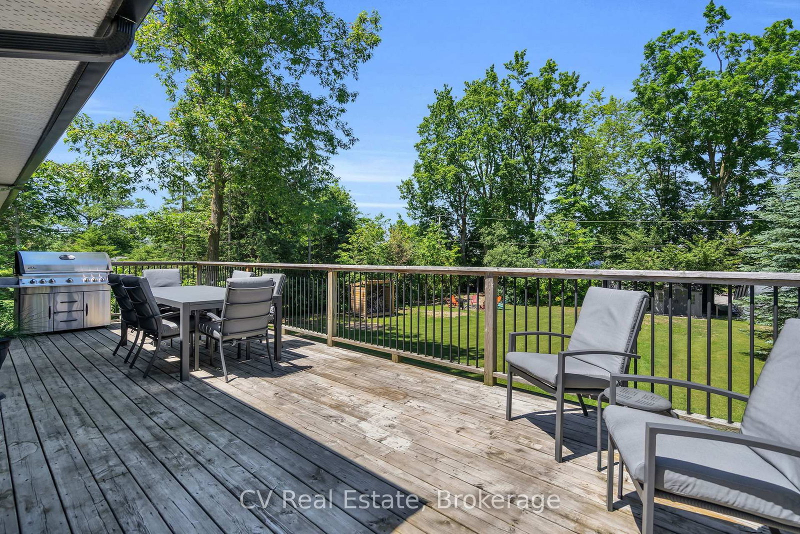 22 Baycrest Drive • Barrie, ON photo 37