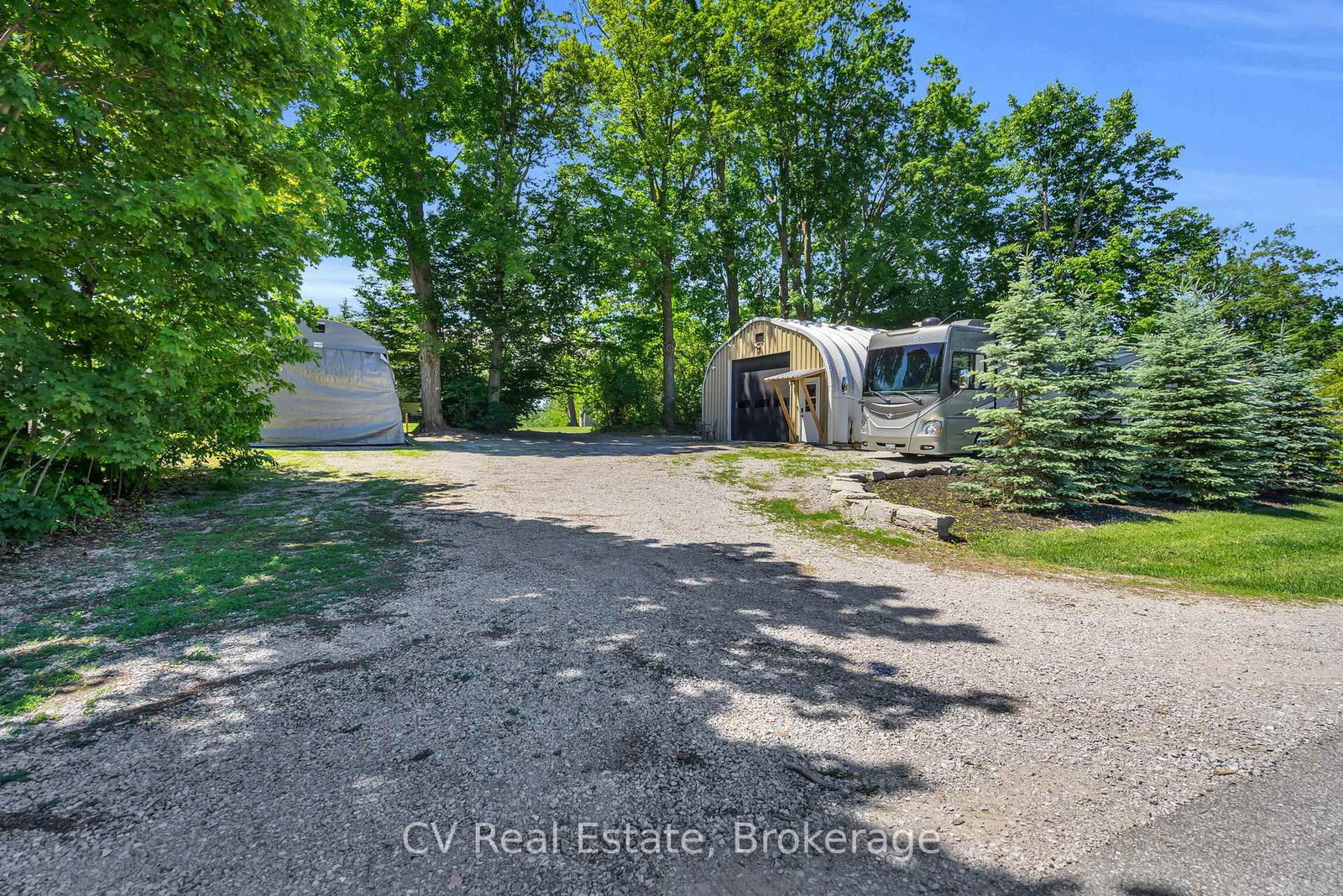 22 Baycrest Drive • Barrie, ON photo 43
