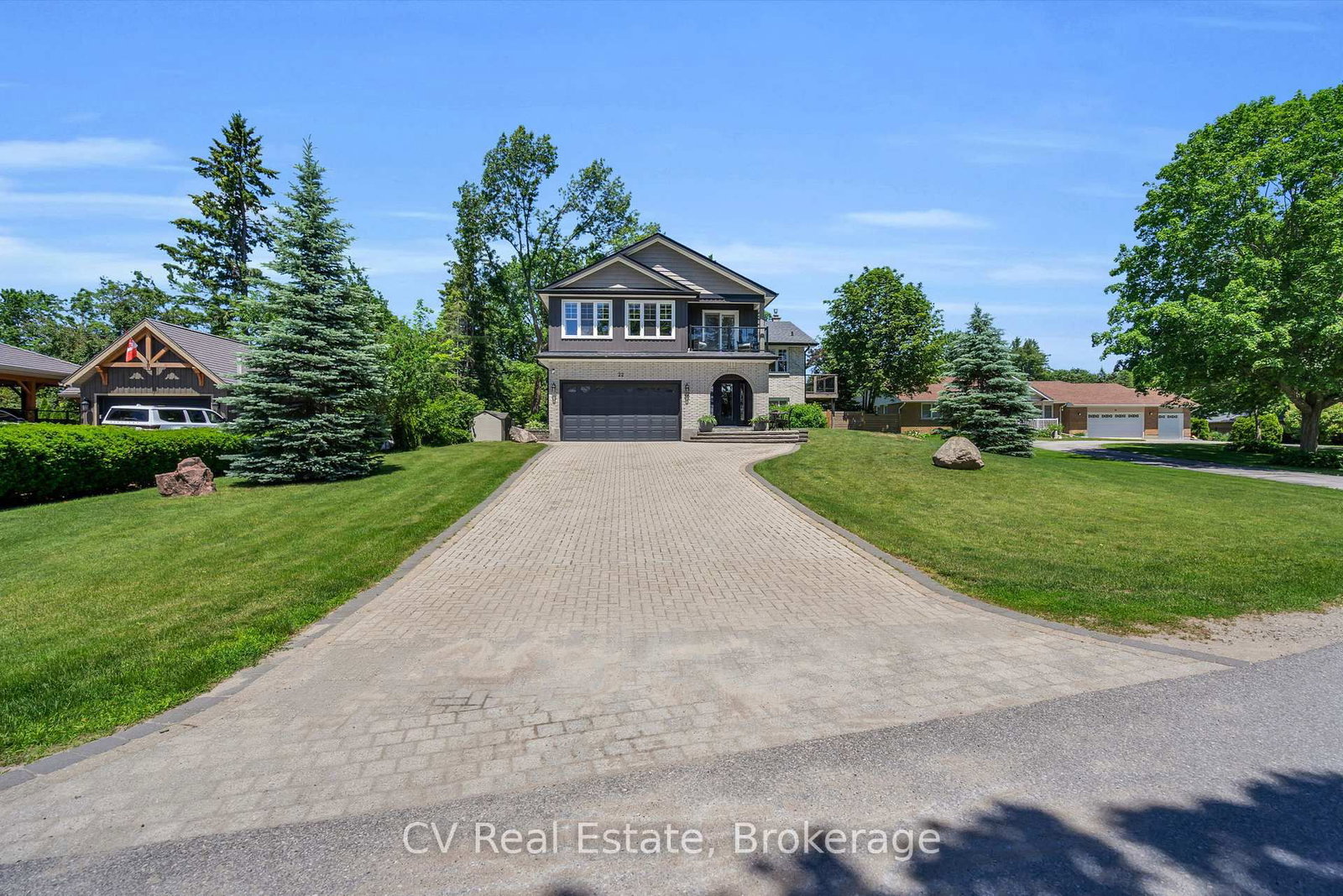 22 Baycrest Drive • Barrie, ON photo 5