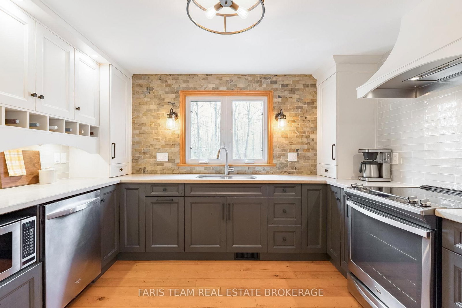 46 Huronwoods Drive • Oro-Medonte, ON photo 6