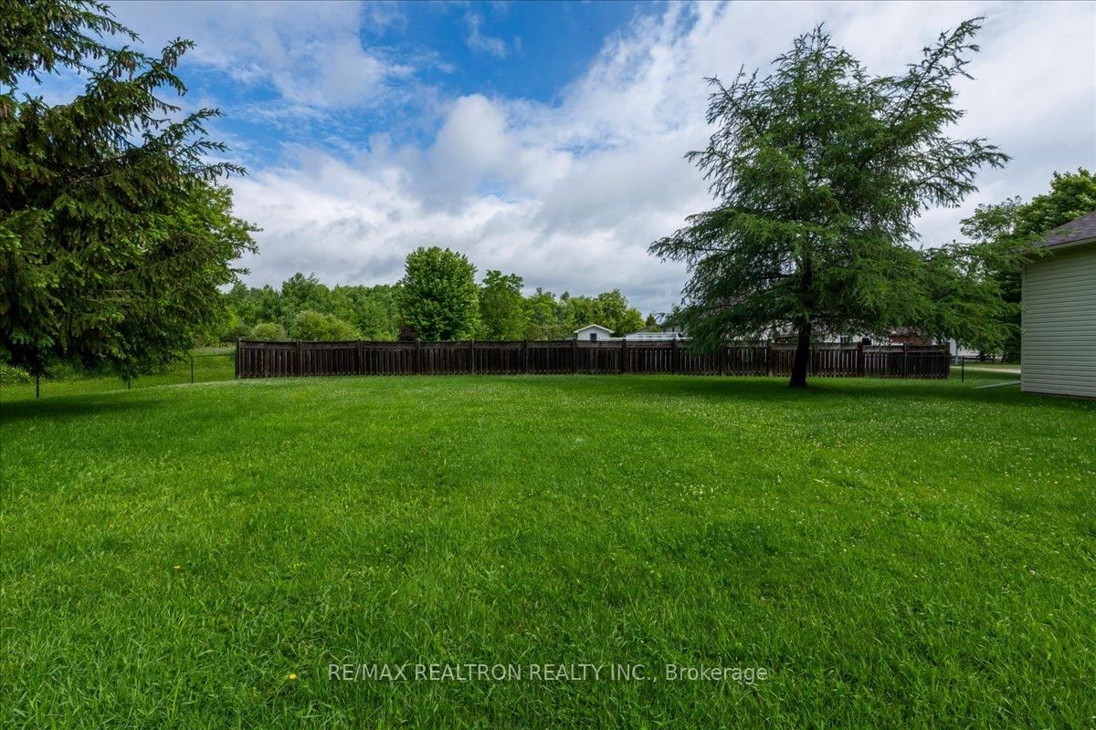 4 Templeton Drive • Clearview, ON photo 32