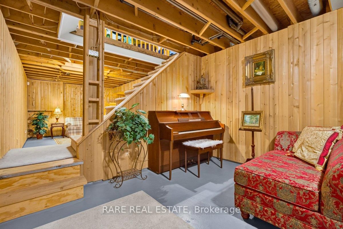 6216 Sunnidale Tosorontio Townline • Clearview, ON photo 24