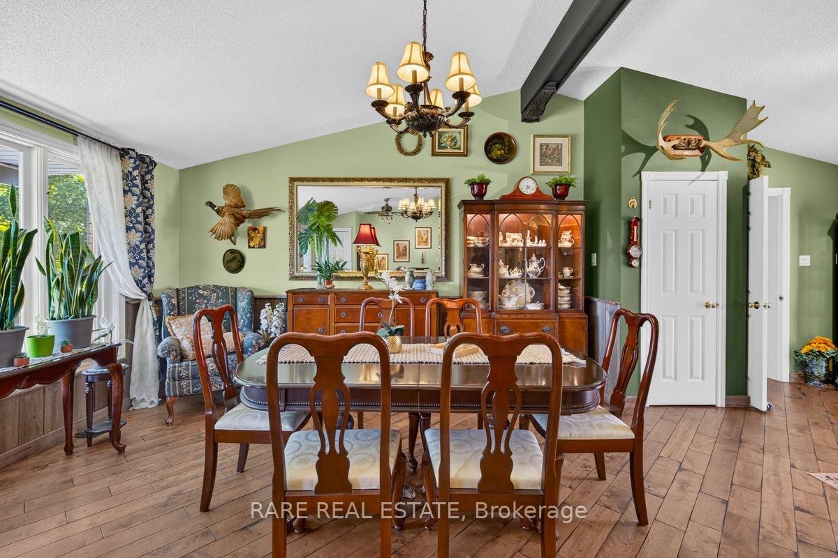6216 Sunnidale Tosorontio Townline • Clearview, ON photo 8