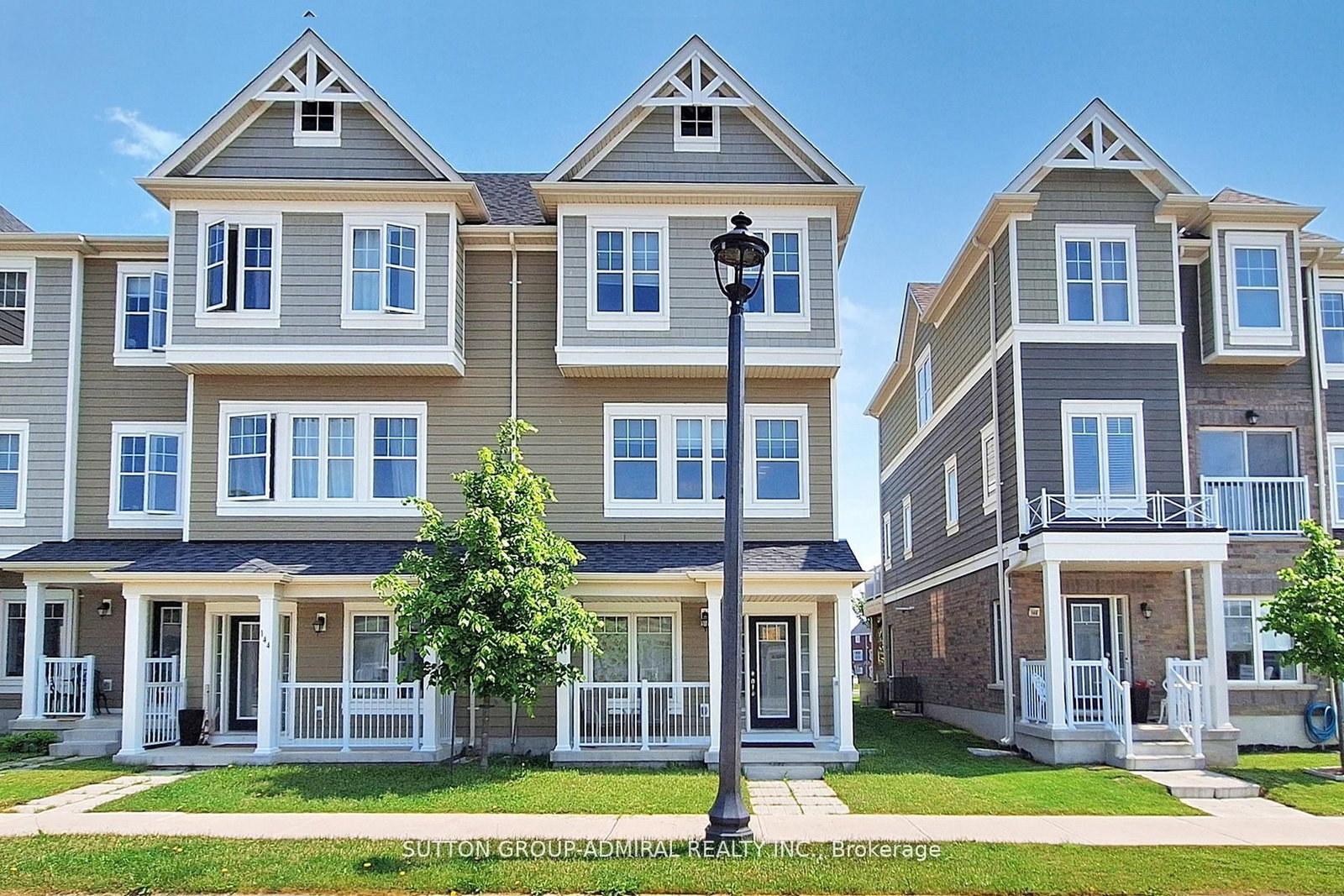 146 Village Gate Drive • Wasaga Beach, ON photo 1