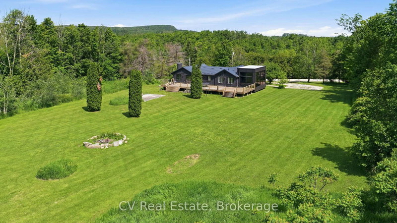 8327 21/22 NOTTAWASAGA Side Road