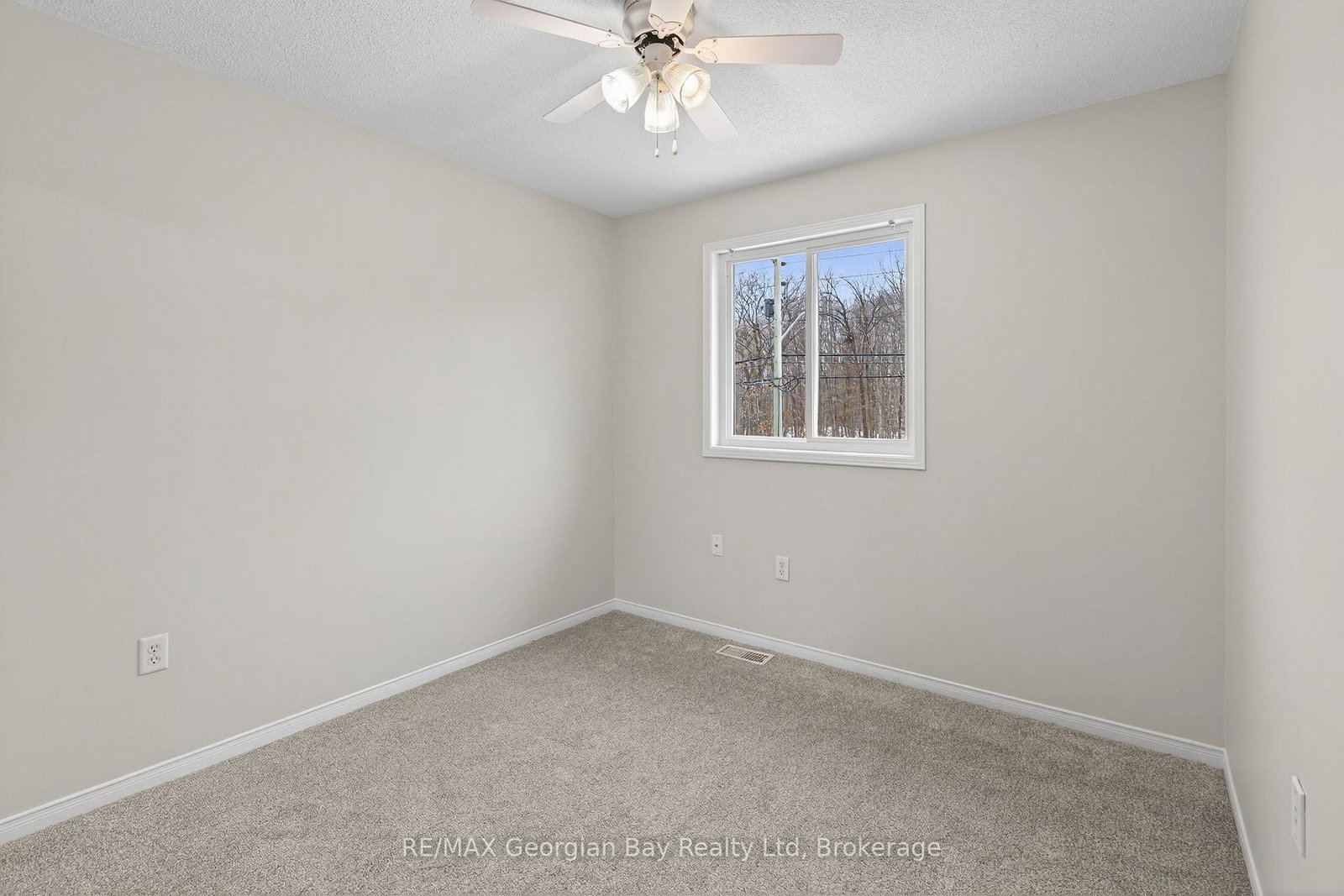 836 Coral Springs Lane • Midland, ON photo 20