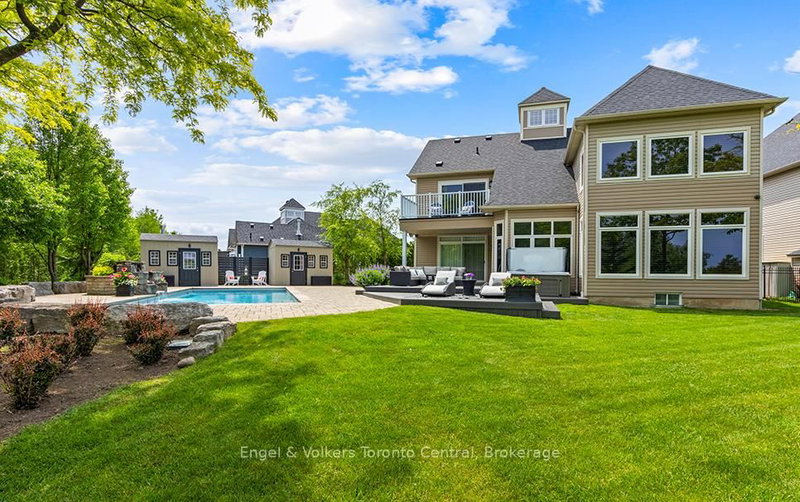 42 Silver Crescent