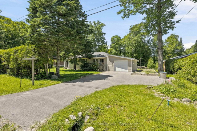 16 Hiawatha Road