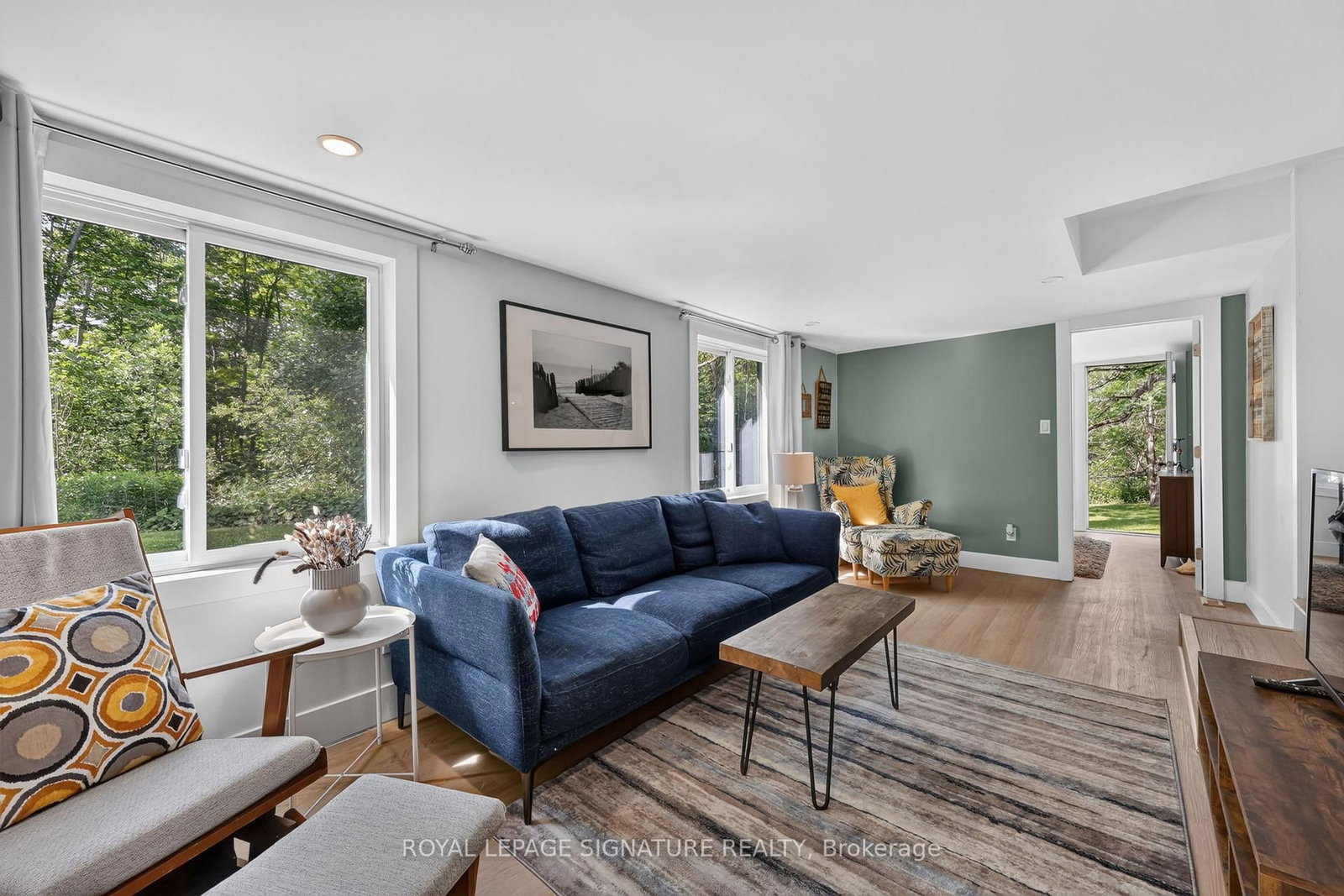 68 Forest Harbour Parkway • Tay, ON photo 2