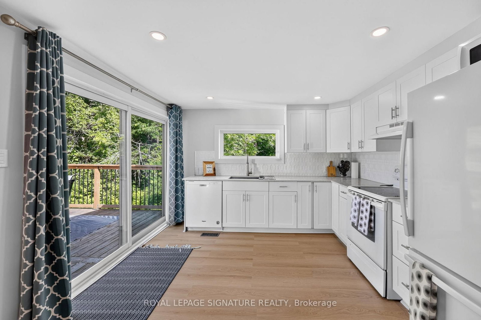 68 Forest Harbour Parkway • Tay, ON photo 3