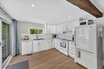 68 Forest Harbour Parkway • Tay, ON photo 8