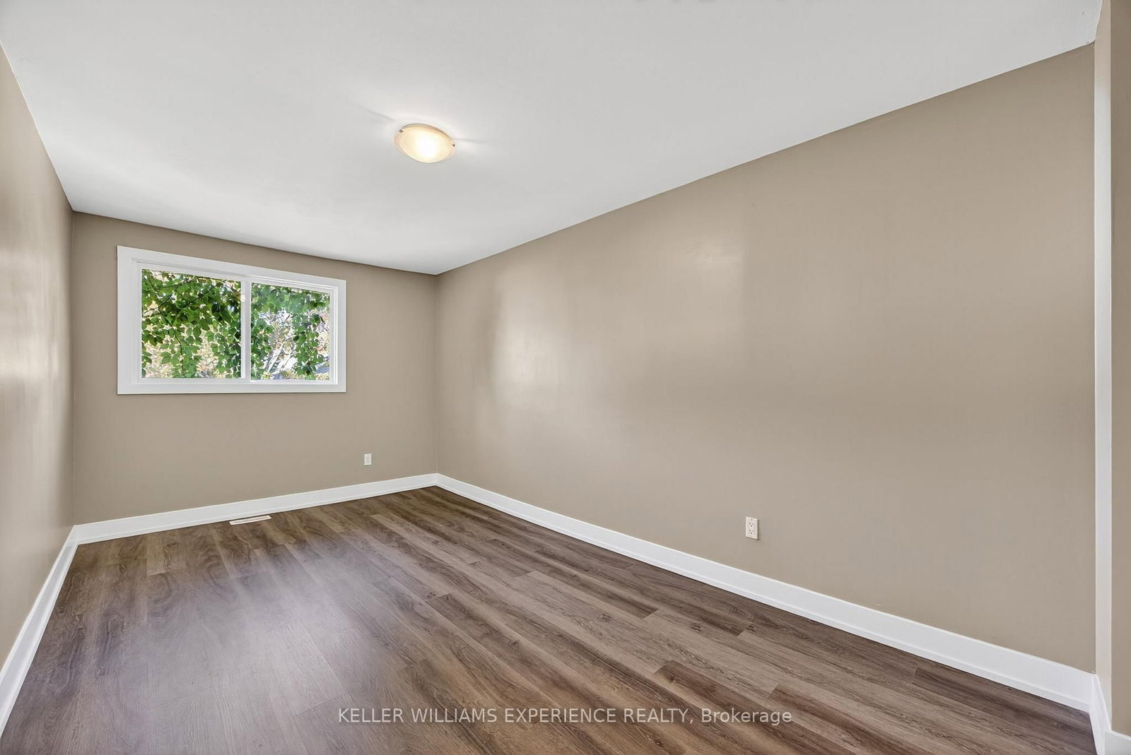 12 LANKIN Boulevard • ##22 • Orillia, ON photo 26