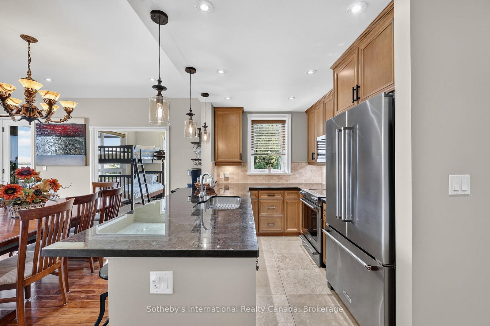 555 Mariners Way • Collingwood, ON photo 8
