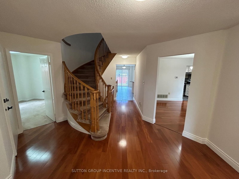 189 Hanmer Street W
