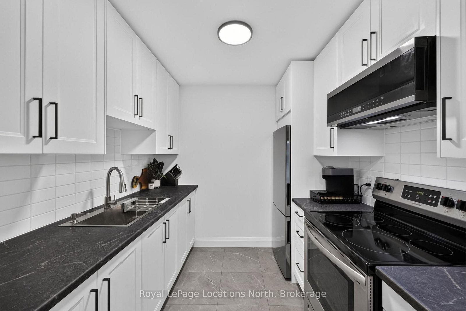163 Edgehill Drive • #D7 • Barrie, ON photo 13