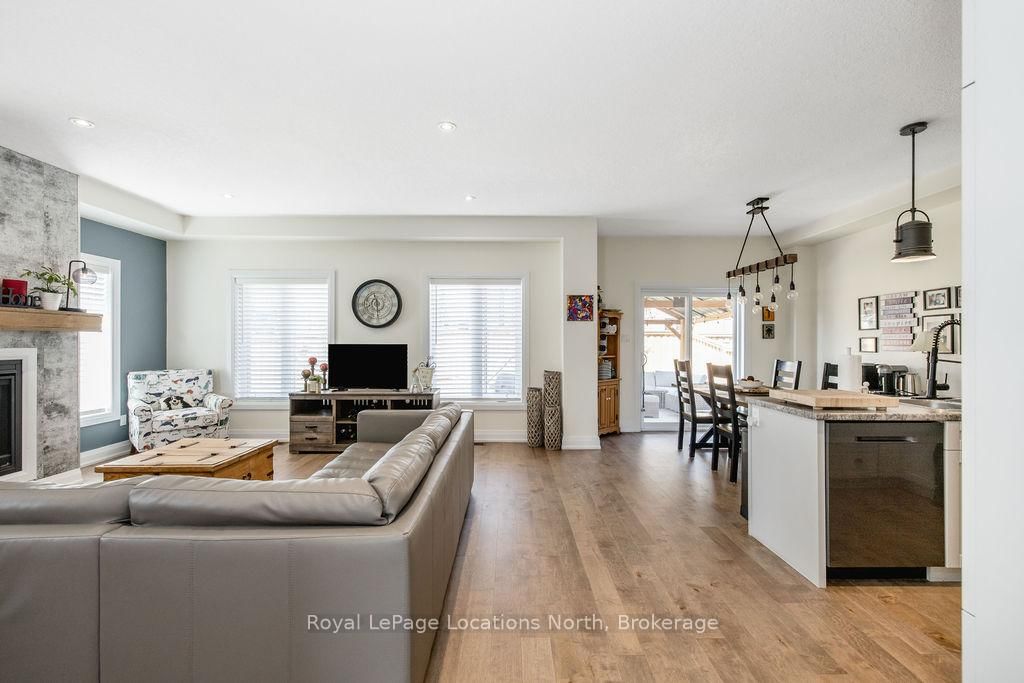 18 Bassett Street • Collingwood, ON photo 10