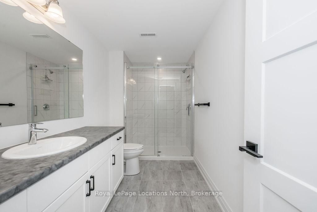 18 Bassett Street • Collingwood, ON photo 35