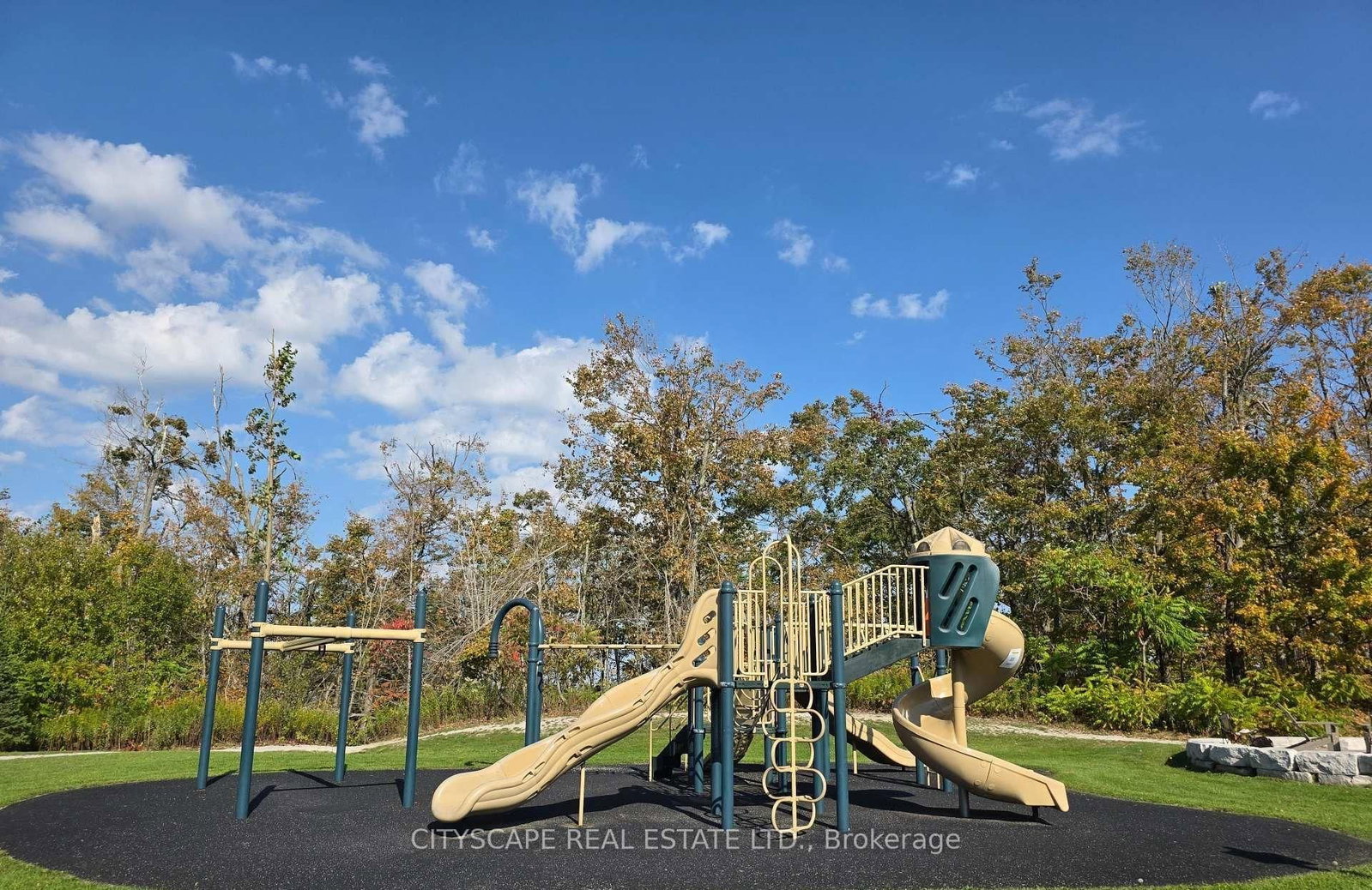 90 Highland Drive • #35 • Oro-Medonte, ON photo 5