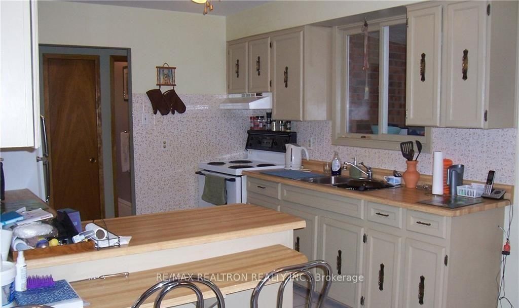 444 E River Road • Wasaga Beach, ON photo 7