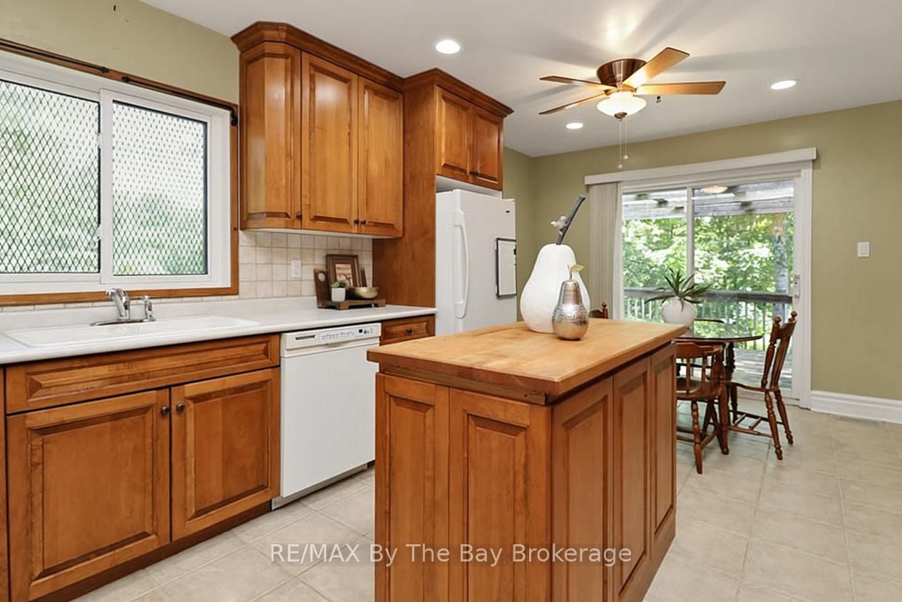 54 Fairway Crescent • Wasaga Beach, ON photo 13