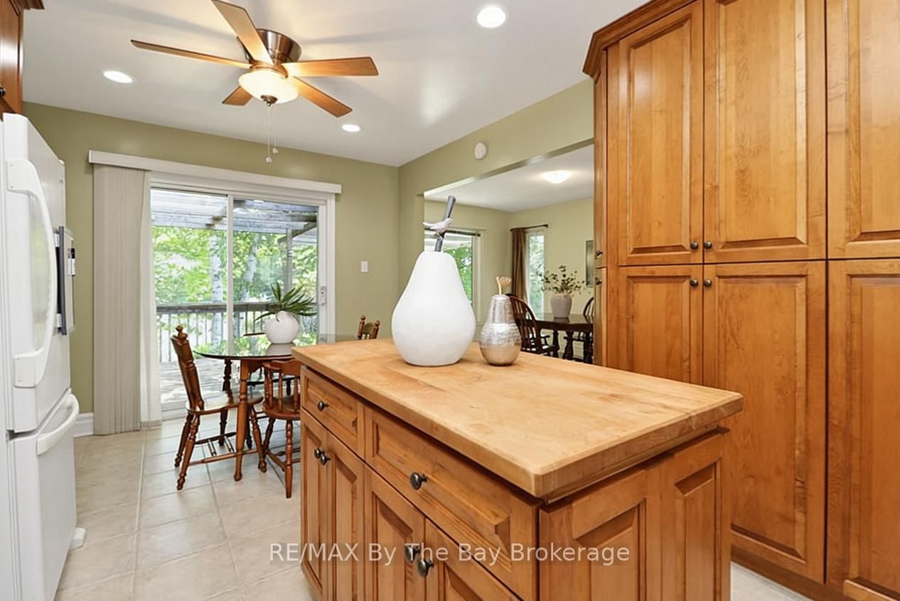 54 Fairway Crescent • Wasaga Beach, ON photo 14