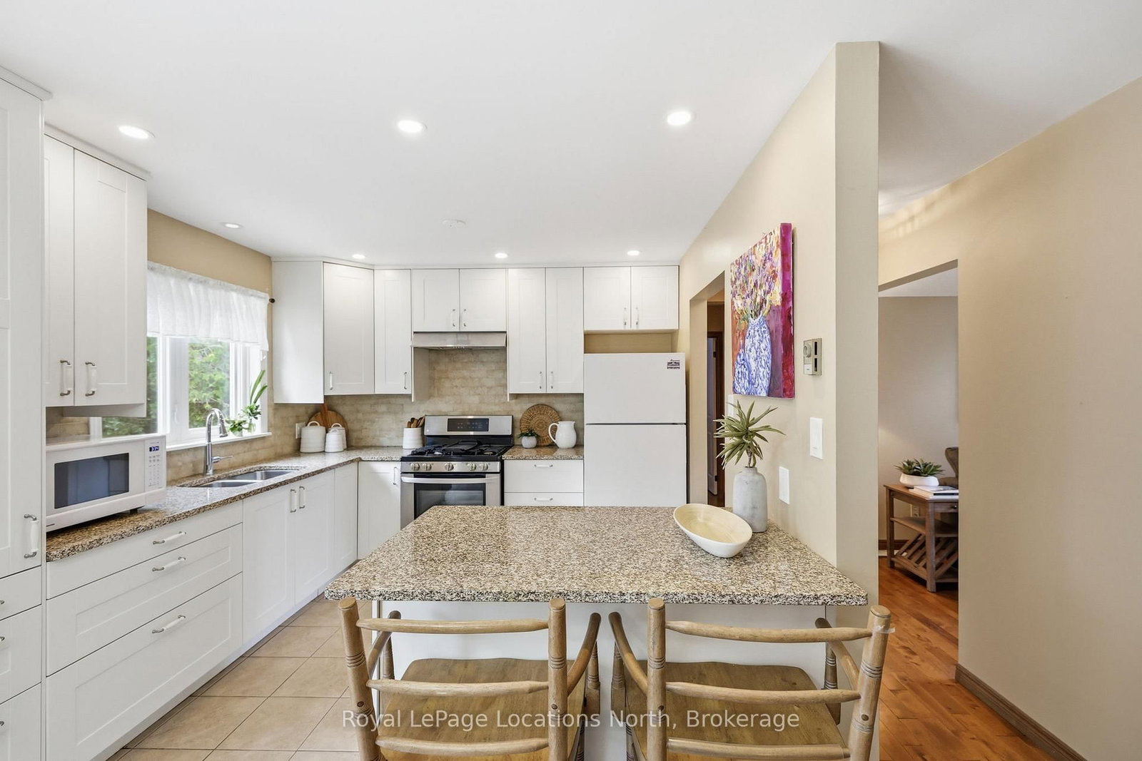 27 York Street • Collingwood, ON photo 13