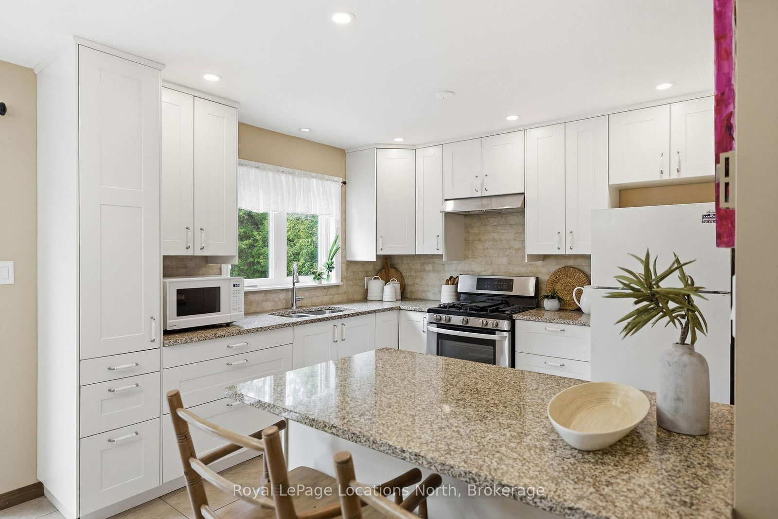 27 York Street • Collingwood, ON photo 15
