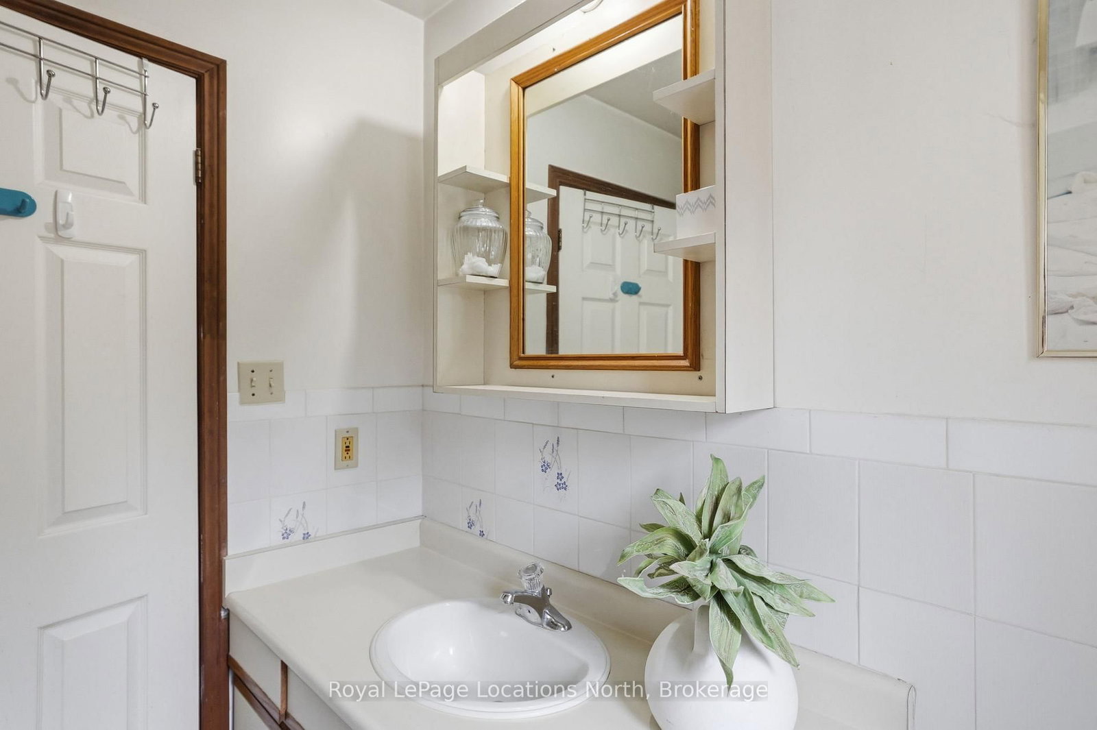 27 York Street • Collingwood, ON photo 23