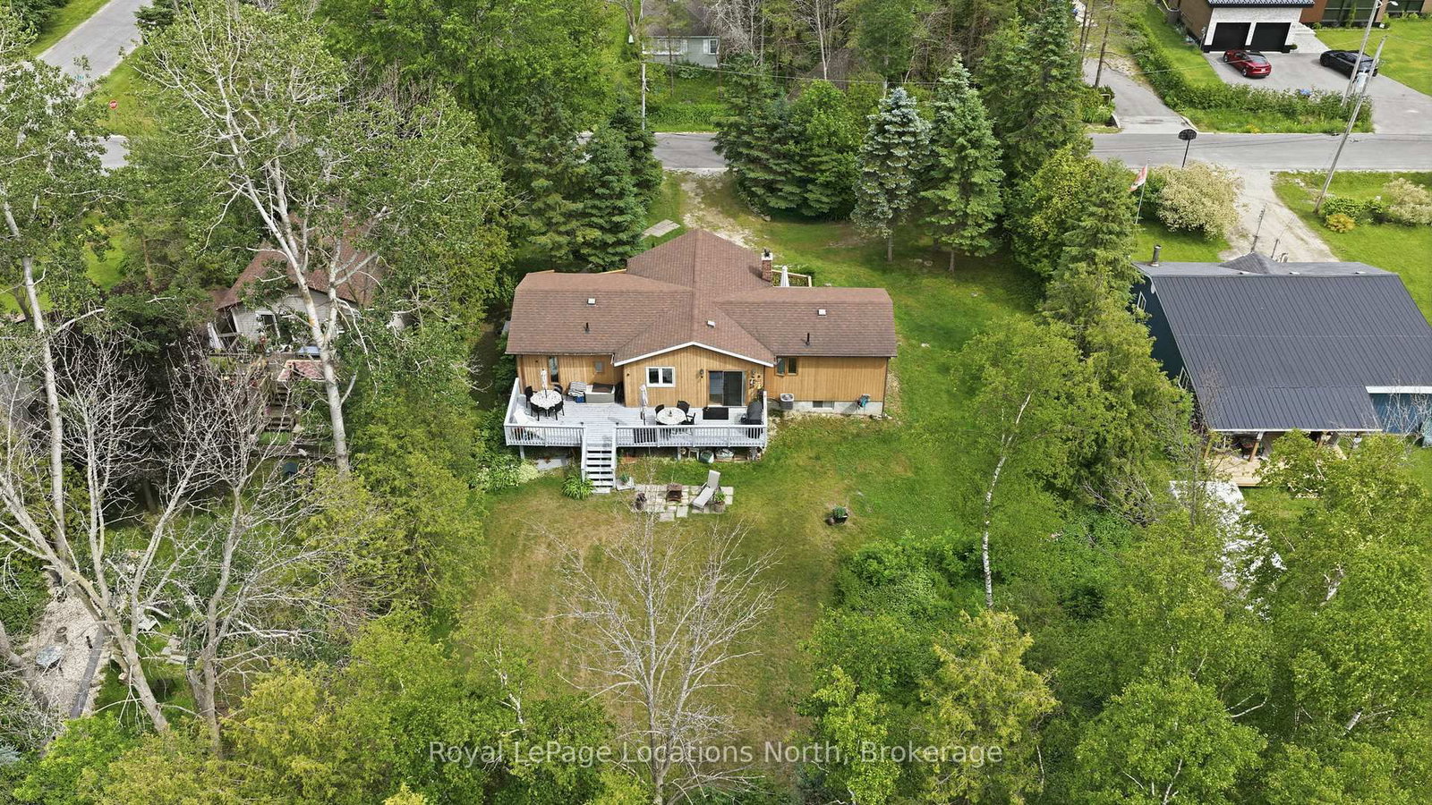 27 York Street • Collingwood, ON photo 36